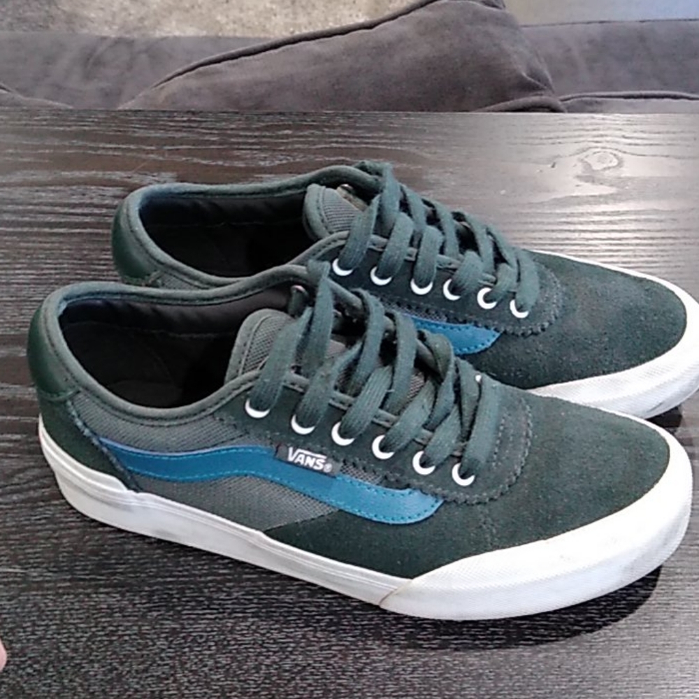 Vans Chima Pros size 4.5